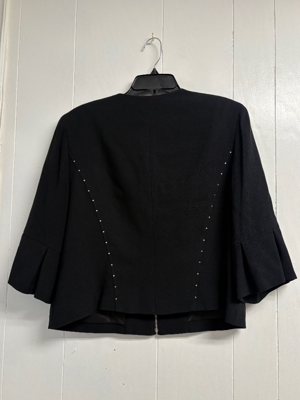 DONCASTER Collection Black Jacket - Picture 2 of 3